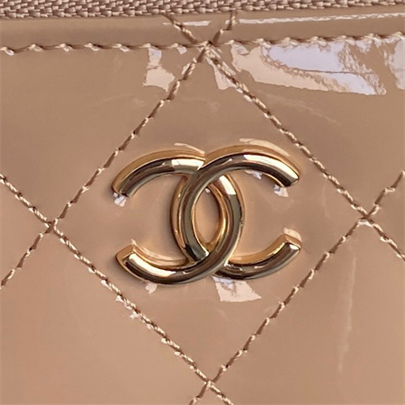 Chanel Vanity With Chain Patent Calfskin Gold-Tone Metal Beige AP2199