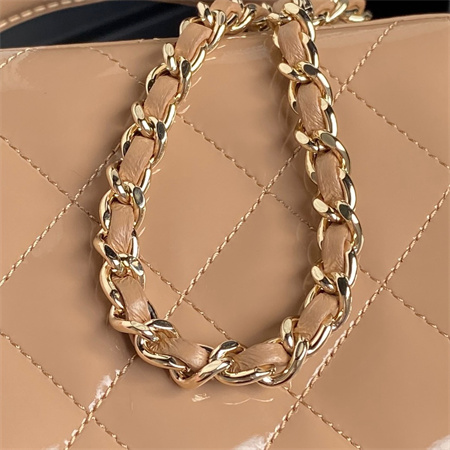 Chanel Vanity With Chain Patent Calfskin Gold-Tone Metal Beige AP2199