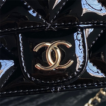 Chanel FLAP PHONE HOLDER WITH CHAIN Patent Calfskin Gold-Tone Metal Black AP3226