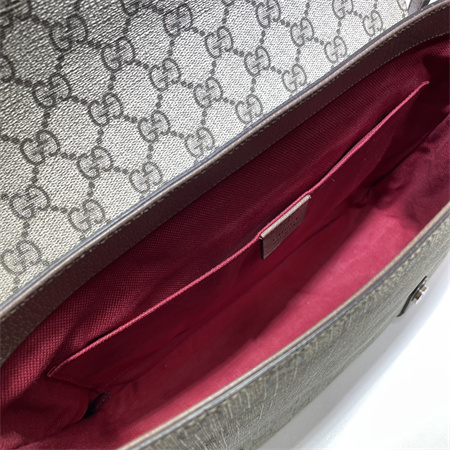 Gu.cci Small messenger bag GG Supreme canvas 658542