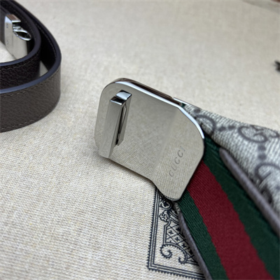 Gucci Attache large shoulder bag GG Supreme canvas 702823