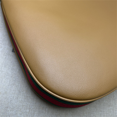 Gucci Attache large shoulder bag Leather Brown 702823