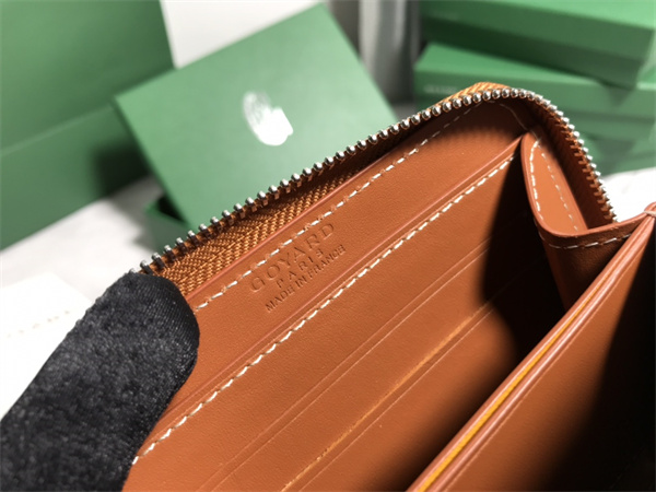 Goyard Matignon PM Wallet Goyardine Canvas & Vauzelles Calfskin