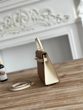 Hermes Kelly Mini II Bag Epsom Leather Biscuit/Craie HS