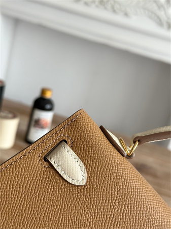 Hermes Kelly Mini II Bag Epsom Leather Biscuit/Craie HS
