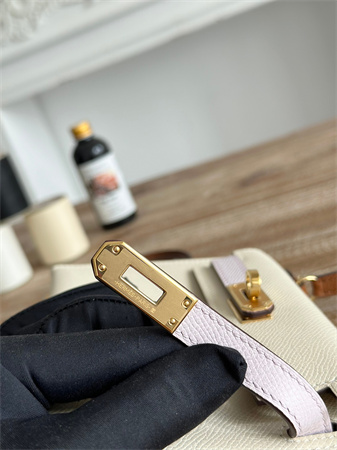 Hermes Kelly Mini II Bag Epsom Leather Craie/Mauve Pale/Gold  HS