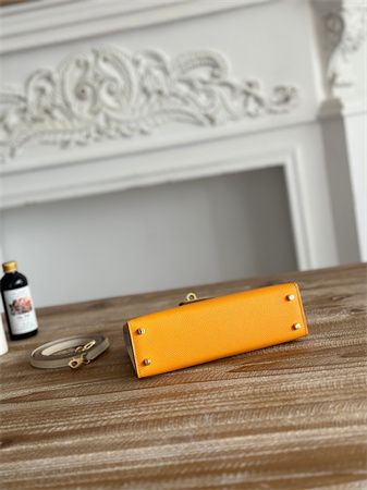 Hermes Kelly Mini II Bag Epsom Leather Jaune d’Or/Craie HS