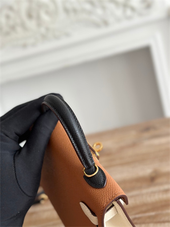 Hermes Kelly Mini II Bag Epsom Leather Gold/Craie/Black HS