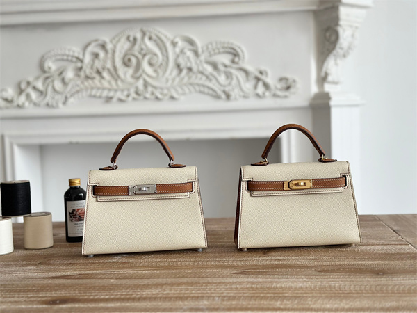 Hermes Kelly Mini II Bag Epsom Leather Craie/Gold HS