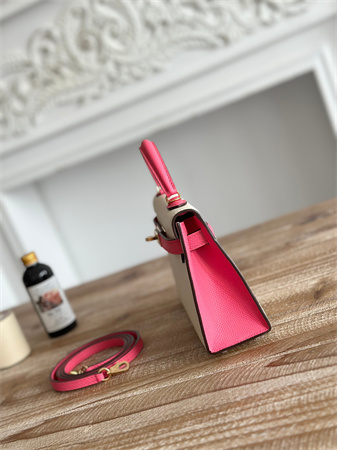 Hermes Kelly Mini II Bag Epsom Leather Craie/Lipstick Pink HS