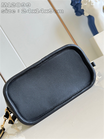 L.V Neverful  Bandoulière Inside Out BB Black M12099