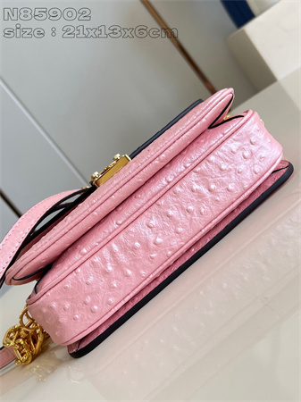 L.V POCHETTE M??TIS EAST WEST Ostrich Leather Pink N85902
