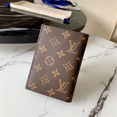 L.V  Passport Cover Monogram Canvas M62089