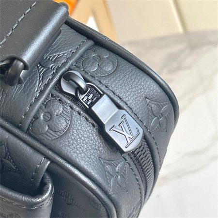 L.V Getaway Messenger Bag Monogram Shadow Black  M12516