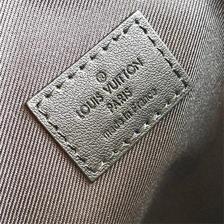 L.V Getaway Messenger Bag Monogram Eclipse M12518