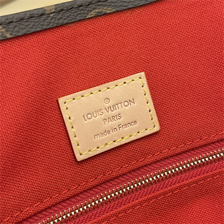 L.V SAC PIAT Tote Bag Monogram Canvas M45848