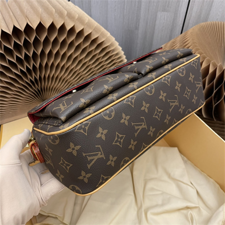 L.V  Viva Cites Shoulder Bag Monogram Canvas M51164