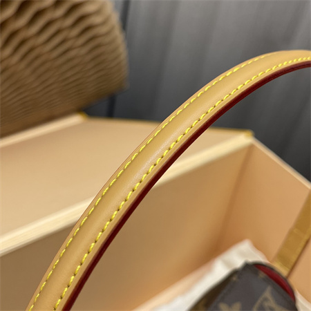 L.V Recital Bag Monogram Canvas M51900