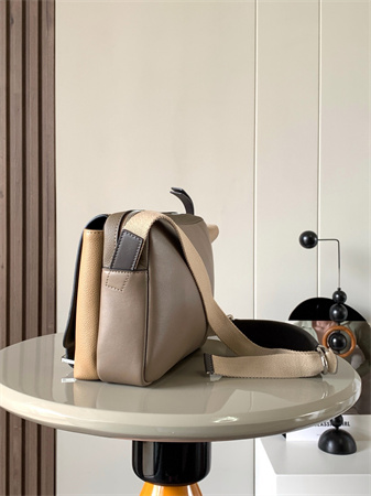 Loewe XS Military messenger bag in Soft Grained calfskin Beige Multicolor