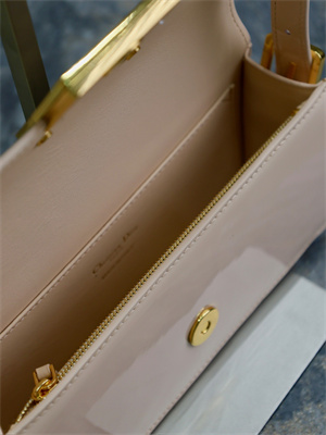 CD Miss Dior FLAP BAG Patent Calfskin Nude Pink