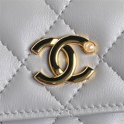 Chanel Flap Phone Holder with Chain Shiny Lambskin, Imitation Pearls & Gold-Tone Metal Grey AP4284