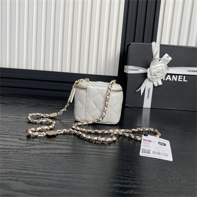Chanel Small Vanity with Chain Lambskin, Strass & Gold-Tone Metal White AP4302