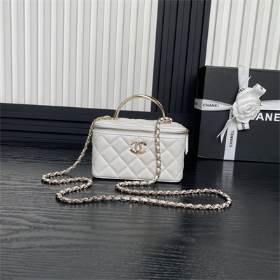 Chanel Vanity with Chain Lambskin, Strass & Gold-Tone Metal White AP4317