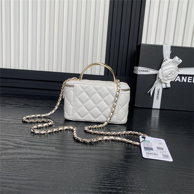 Chanel Vanity with Chain Lambskin, Strass & Gold-Tone Metal White AP4317