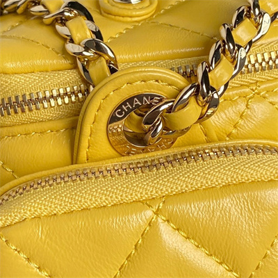 Chanel Vanity Case Shiny Crumpled Lambskin & Gold-Tone Metal Yellow AS5222