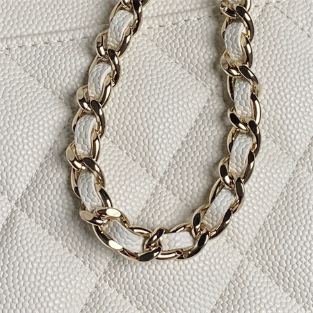 Chanel Long Vanity with chain Grained Calfskin & Gold-Tone Metal White AP4407