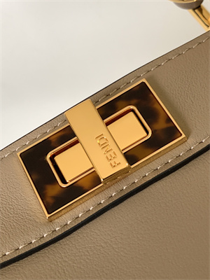 Fen.di PEEKABOO ICONIC ISEEU Small leather bag Dove Grey