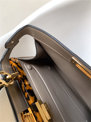 Fen.di PEEKABOO ICONIC ISEEU Medium leather bag Dove Grey