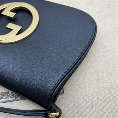 Gu.cci Blondie Shoulder Bag Black Leather 699268