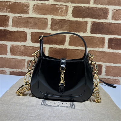 Gu.cci Jackie 1961 Mini Shoulder Bag Black Patent Leather 699651