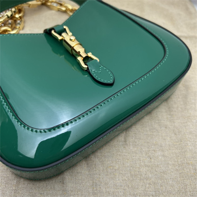 Gu.cci Jackie 1961 Mini Shoulder Bag Green Patent Leather 699651