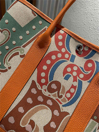 Her.mes  Garden Party 36CM Togo Leather and Graffiti Canvas HS