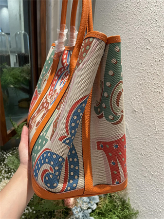 Her.mes  Garden Party 36CM Togo Leather and Graffiti Canvas HS