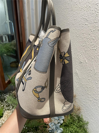 Her.mes  Garden Party 36CM Togo Leather and Graffiti Canvas HS