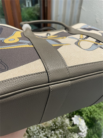 Her.mes  Garden Party 36CM Togo Leather and Graffiti Canvas HS