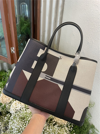 Her.mes Garden Party 36CM Togo Leather and Graffiti Canvas HS