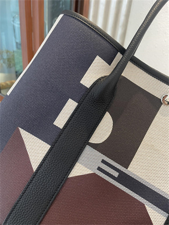 Her.mes  Garden Party 36CM Togo Leather and Graffiti Canvas HS