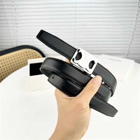 Celine MEDIUM REVERSIBLE FRAMED TRIOMPHE BELT 25MM in TAURILLON AND NATURAL CALFSKIN Black