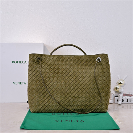 BV Large Andiamo Top handle bag Suede Olive