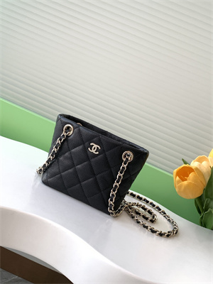 Chanel Classic Clutch with Chain Grained Calfskin & Gold-Tone Metal Black AP4422