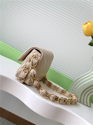 Cha.nel Small Flap Bag Lambskin & Gold-Tone Metal Beige AS5174