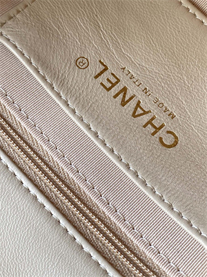 Cha.nel Small Flap Bag Lambskin & Gold-Tone Metal Beige AS5174