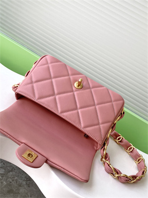 Cha.nel Small Flap Bag Lambskin & Gold-Tone Metal Pink AS5174