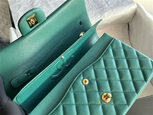Chanel Medium Classic Flap Bag Grained Calfskin Gold Tone Metal Green 01112