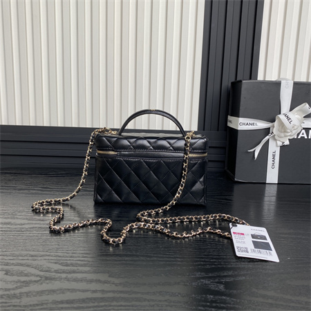 Chanel Vanity with chain Lambskin & Gold-Tone Metal Black AP4412