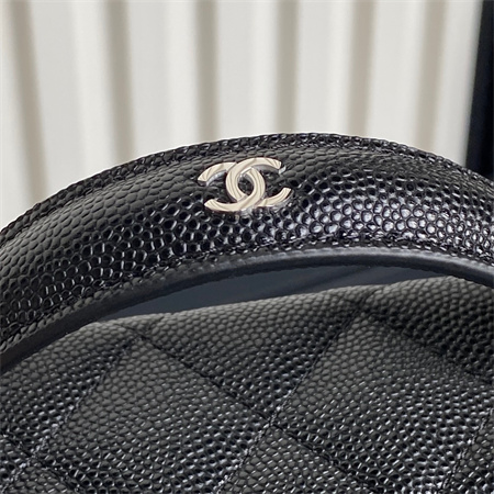 Chanel Vanity with chain Grained Calfskin & Silver-Tone Metal Black AP4414